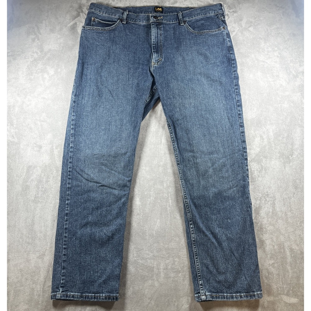 Lee Regular Fit Jeans Mens 42x32 Blue Straight Leg Denim Medium Wash Classic